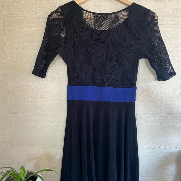 GUESS Black Dress - Picture 8 of 9